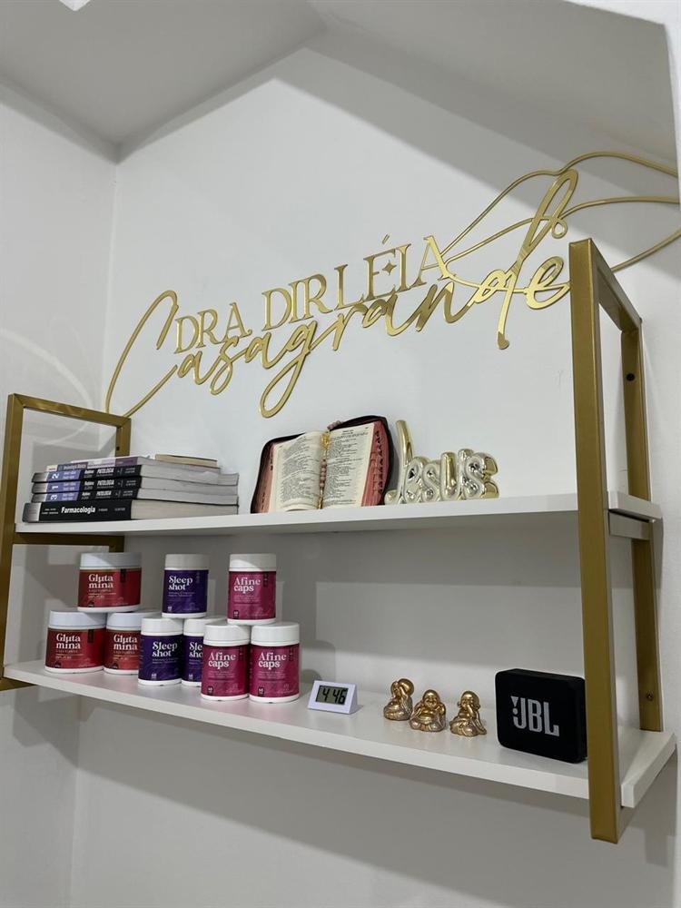 Recepção da clínica da Dra. Dirléia Casagrande em Joinville